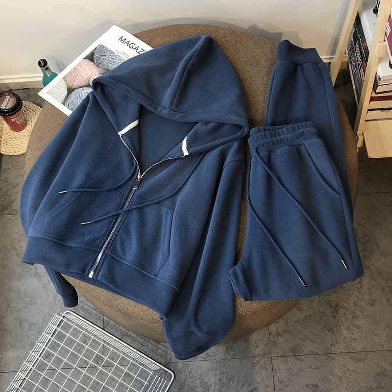 Two-Piece Casual Sportswear Set for Active Lifestyle